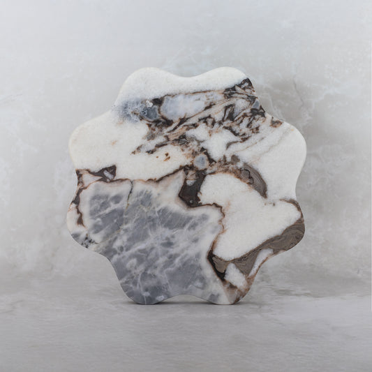 Wavy Tray- Calacutta Blue
